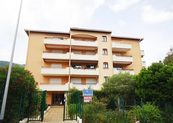 Joli Climatise A 400m Des Commerces