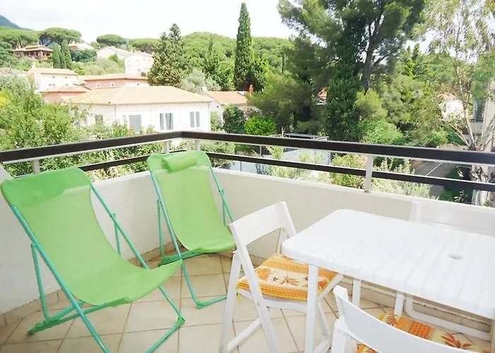 Apartmán Joli Climatise A 400m Des Commerces Cavalaire-sur-Mer